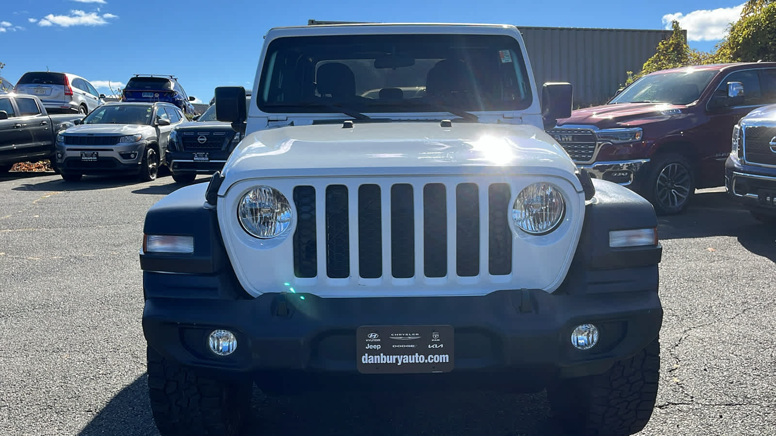 used 2020 Jeep Gladiator car, priced at $28,477