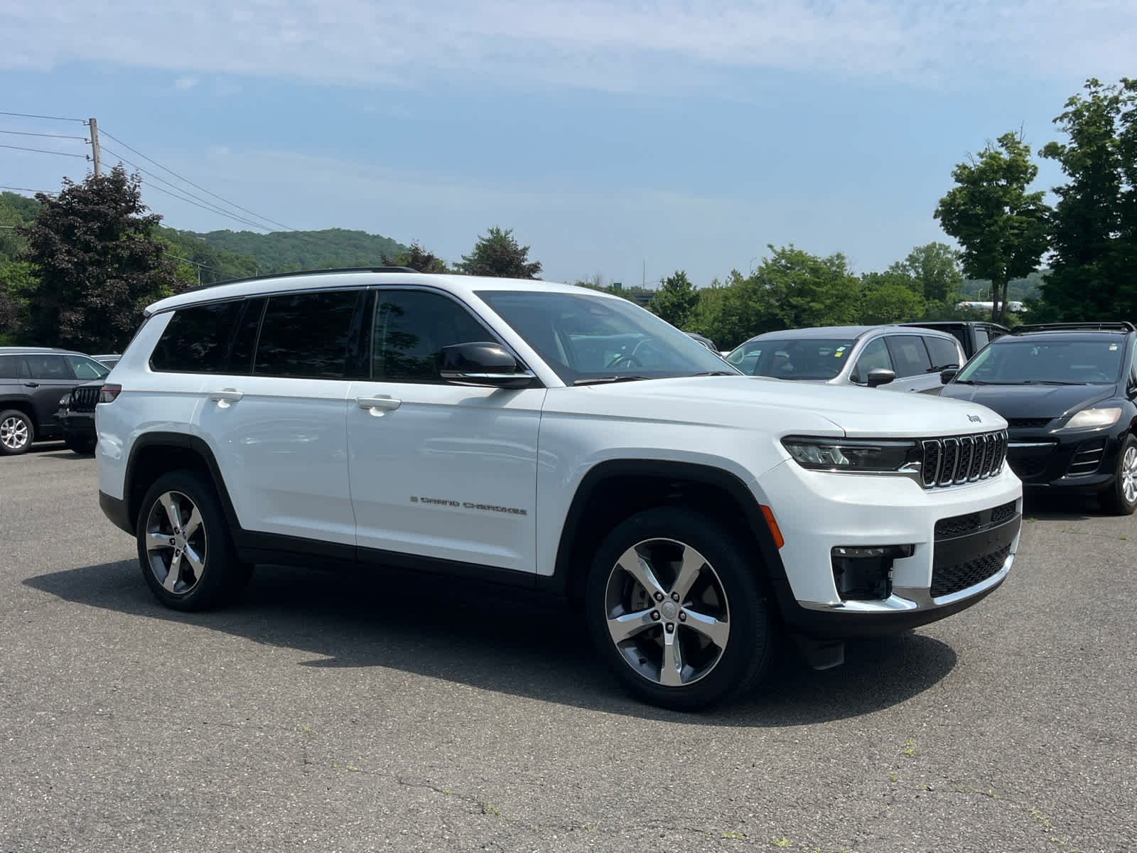 used 2022 Jeep Grand Cherokee L car, priced at $33,258