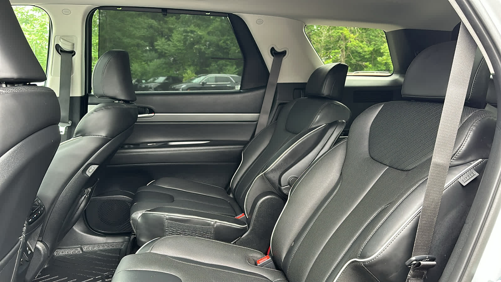 used 2025 Hyundai Palisade car, priced at $43,707