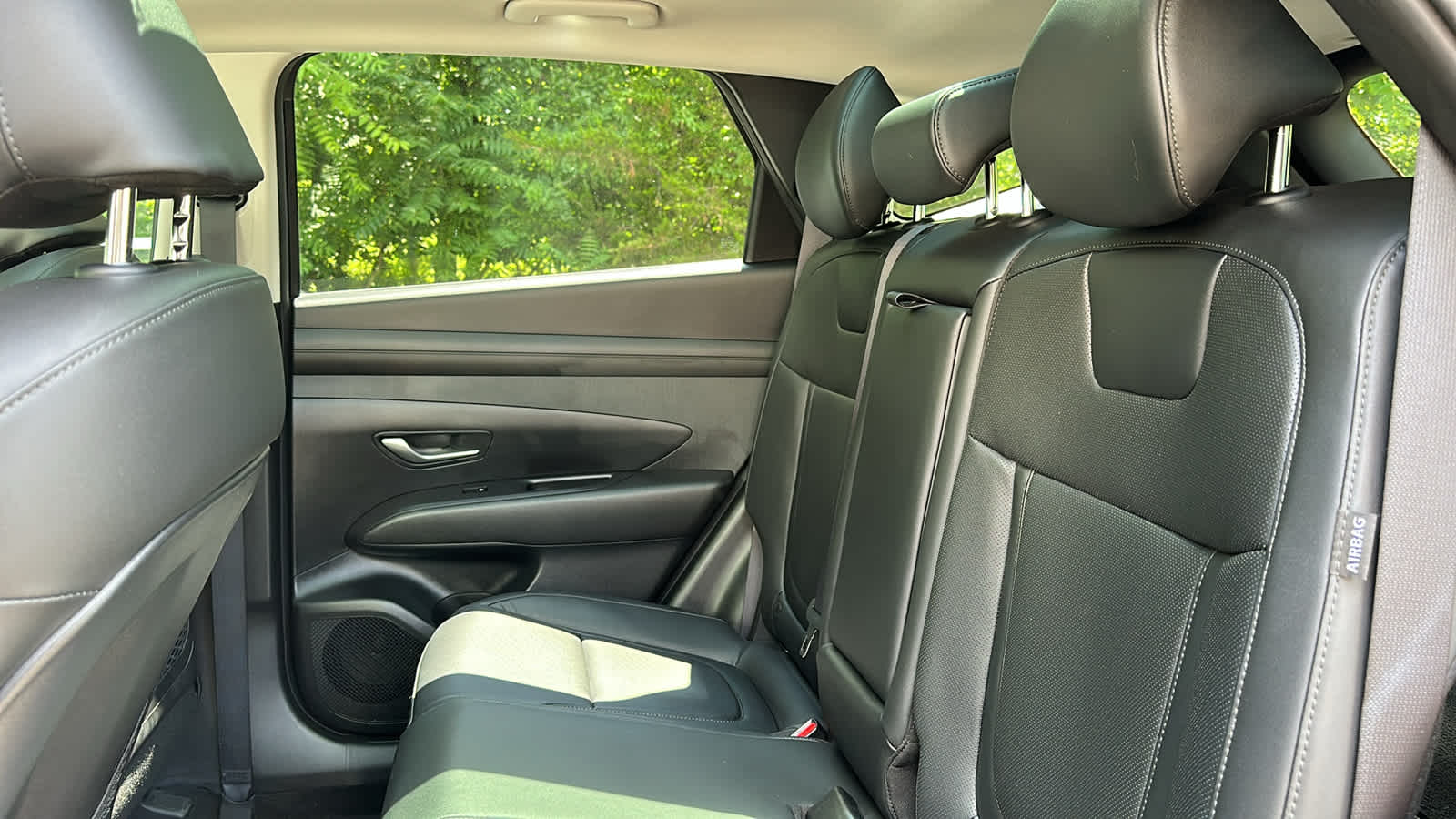 used 2025 Hyundai Tucson Hybrid car, priced at $35,901