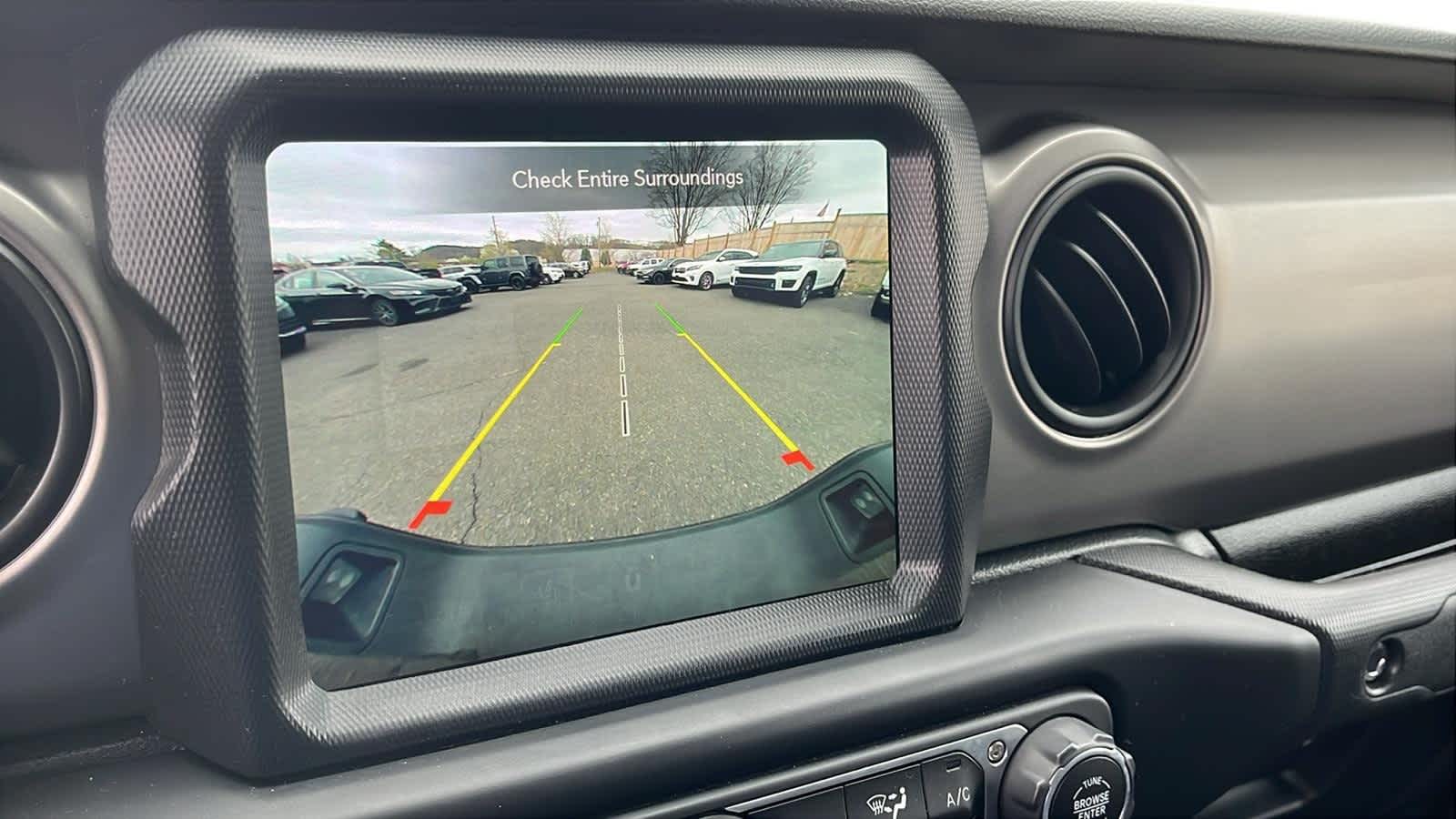 used 2021 Jeep Gladiator car, priced at $32,904
