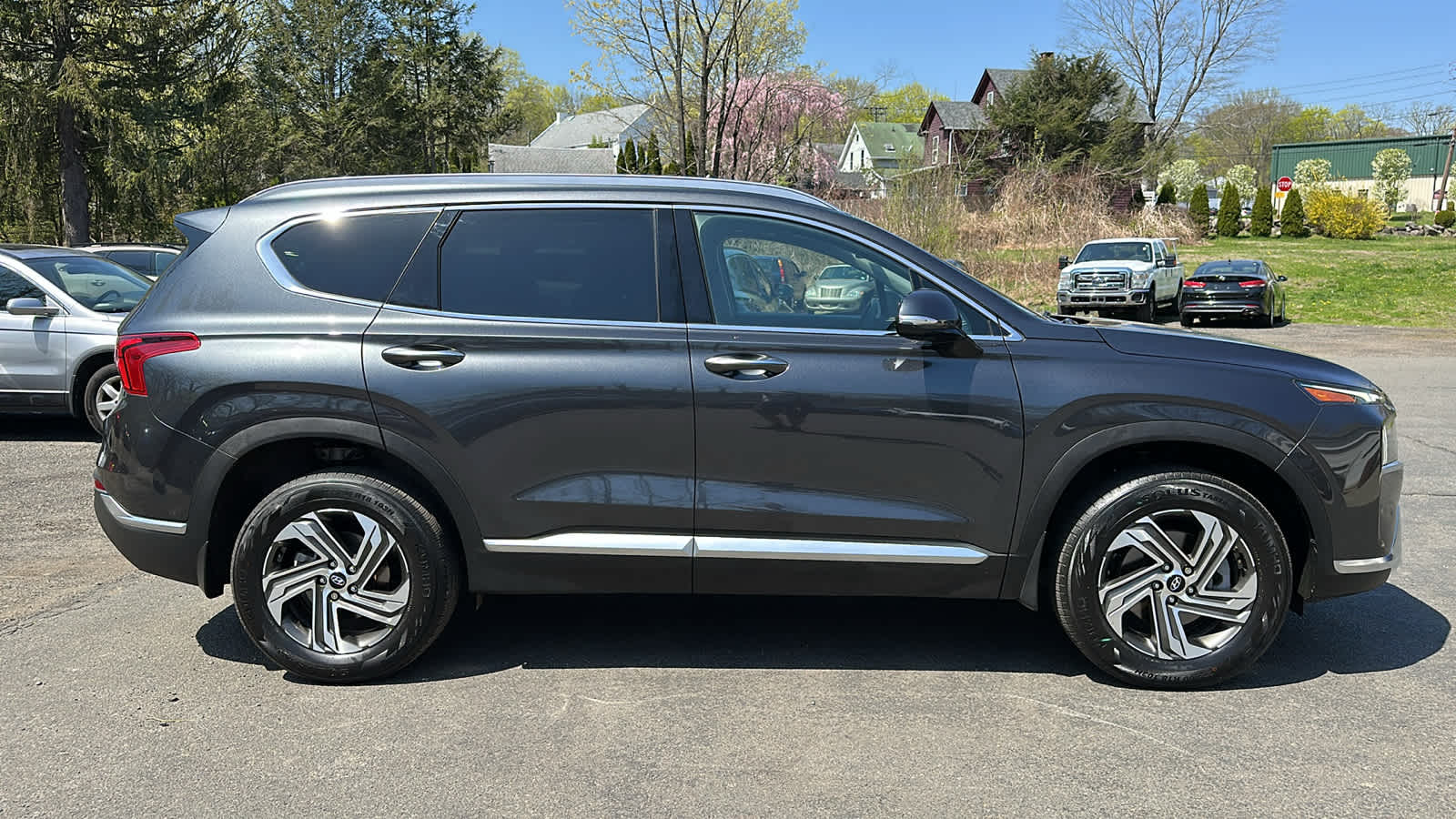 used 2022 Hyundai Santa Fe car, priced at $26,803