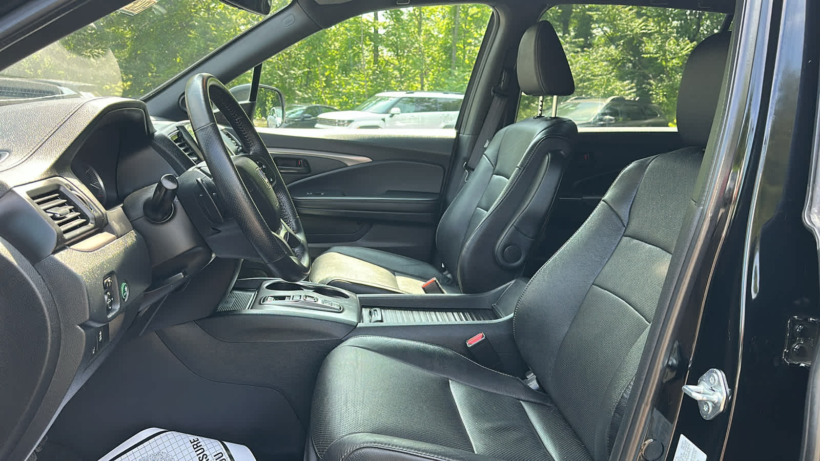 used 2022 Honda Passport car, priced at $30,704