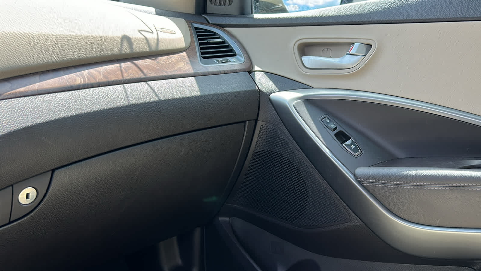 used 2018 Hyundai Santa Fe Sport car, priced at $15,508