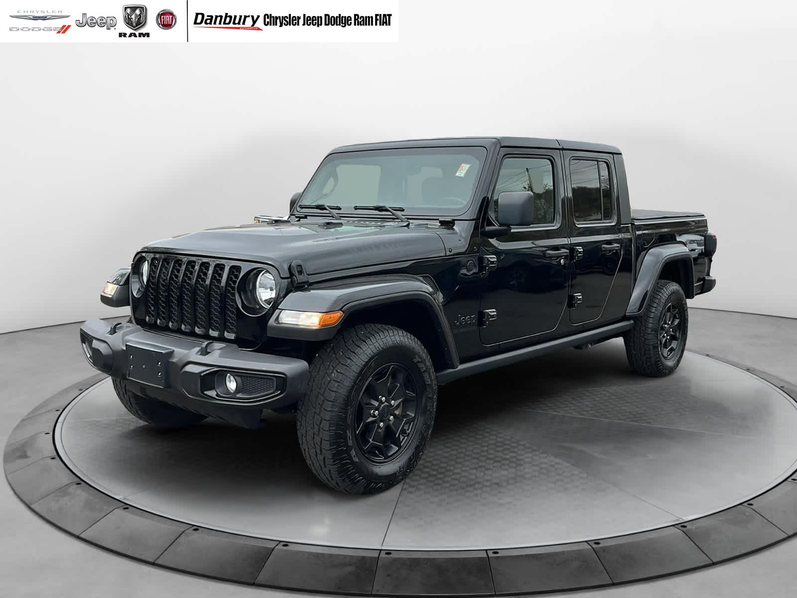 used 2021 Jeep Gladiator car, priced at $32,904
