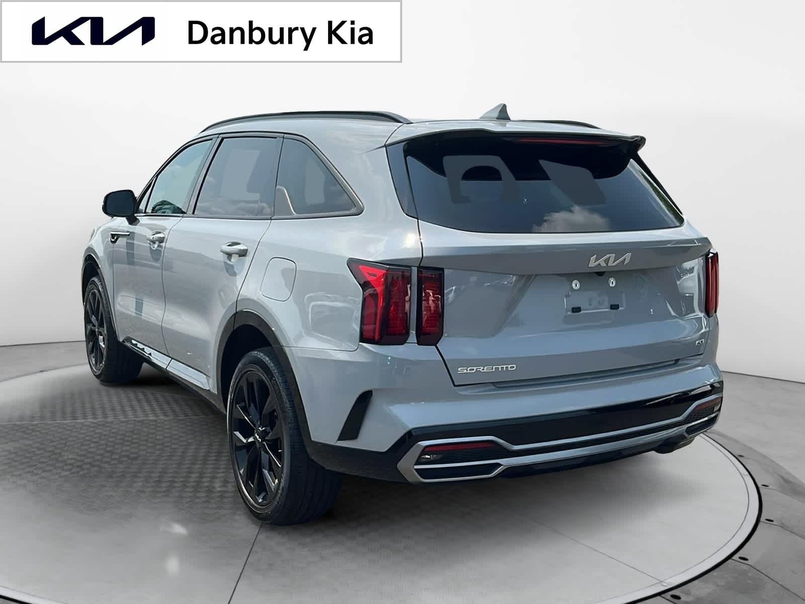 used 2023 Kia Sorento car, priced at $31,468