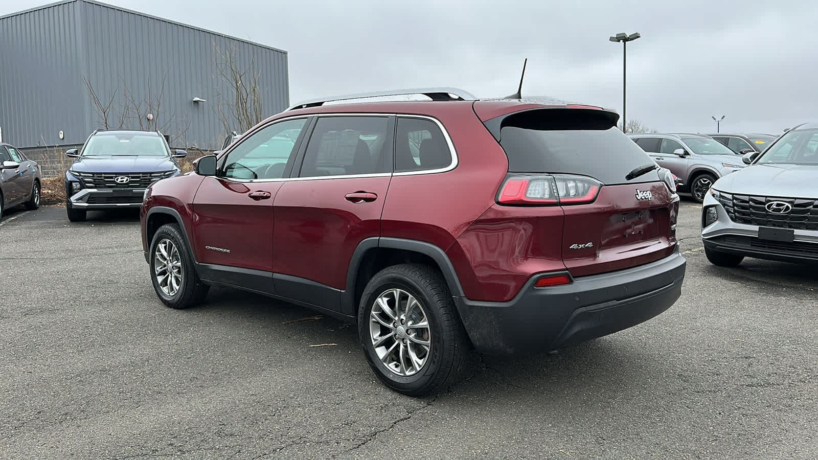 used 2021 Jeep Cherokee car, priced at $19,403