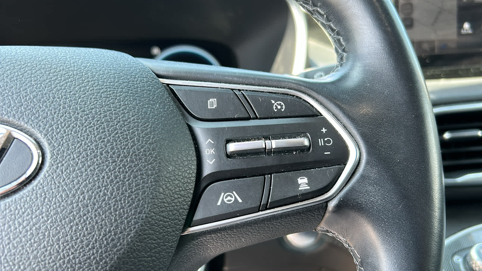 used 2021 Hyundai Santa Fe car, priced at $19,207