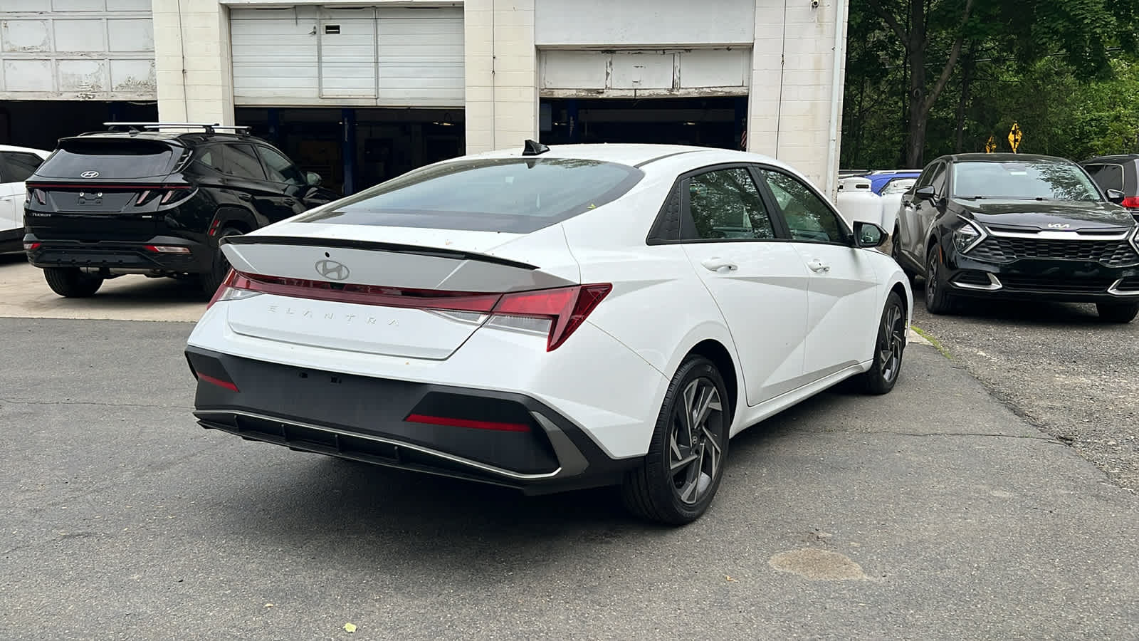 used 2025 Hyundai Elantra car, priced at $23,902