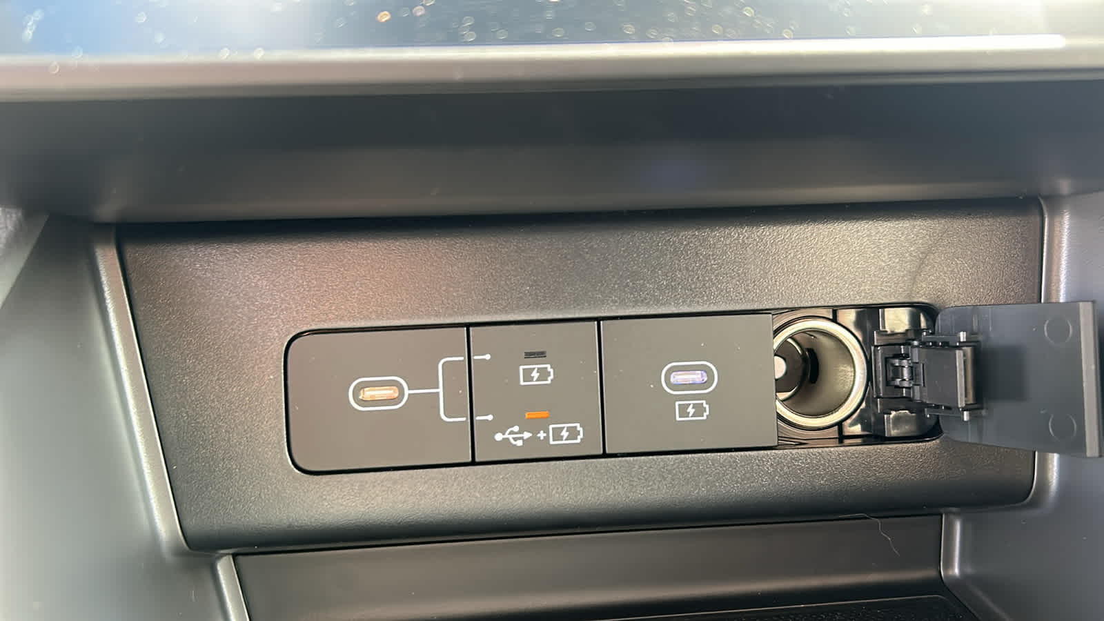 used 2025 Hyundai Sonata car, priced at $27,309