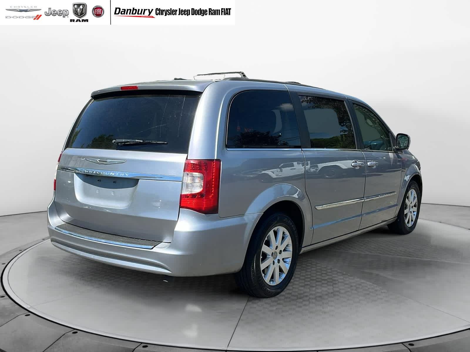 used 2016 Chrysler Town & Country car, priced at $8,747