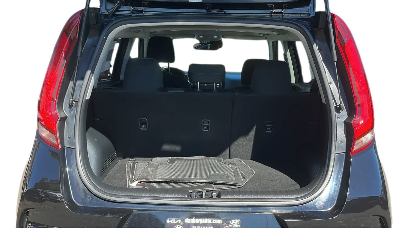 used 2021 Kia Soul car, priced at $18,452