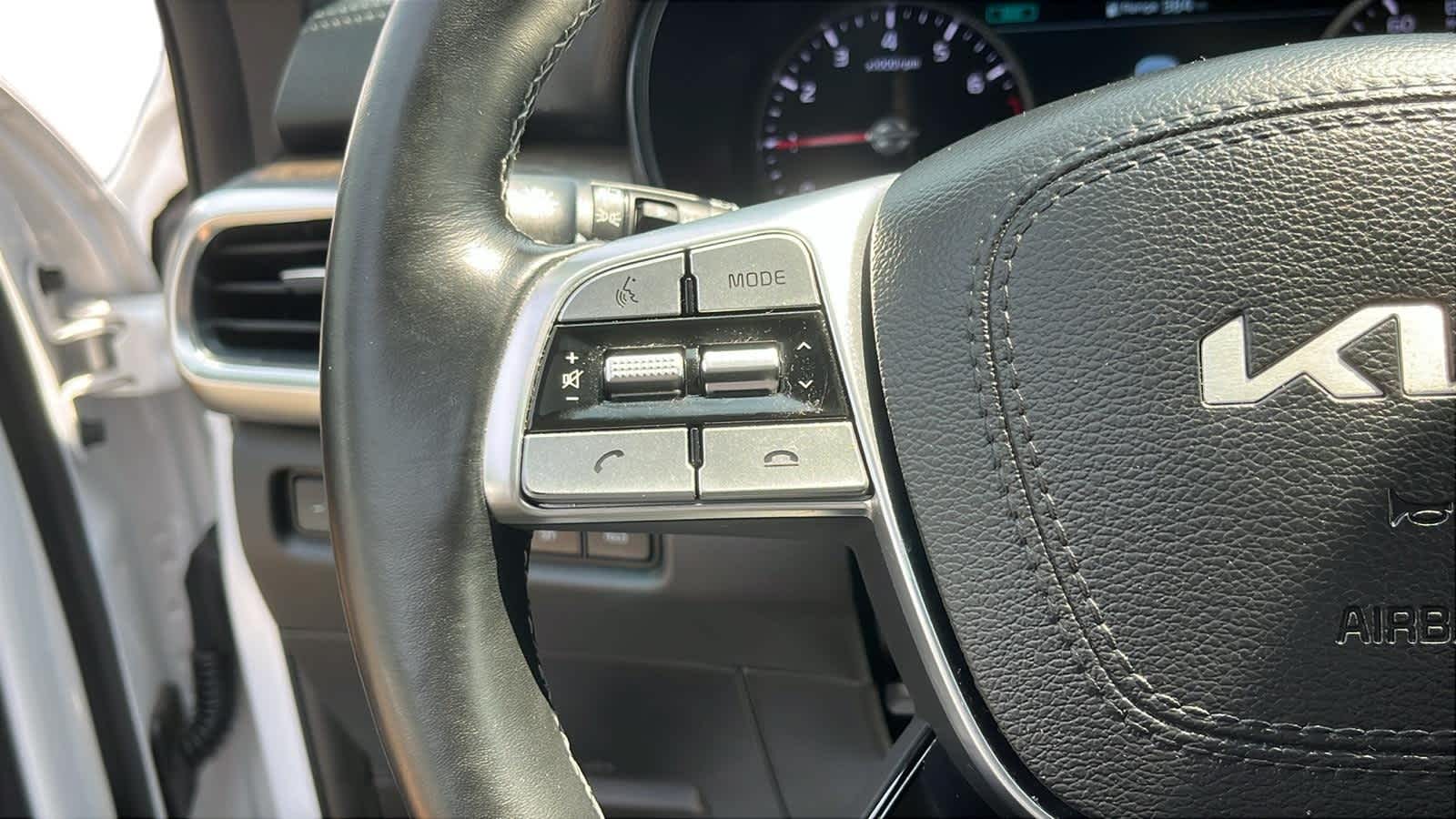 used 2022 Kia Telluride car, priced at $33,876