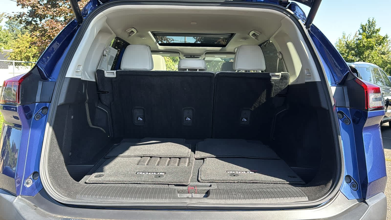 used 2023 Nissan Rogue car, priced at $23,409