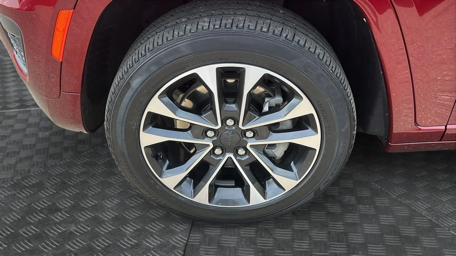 used 2021 Jeep Grand Cherokee L car, priced at $34,552