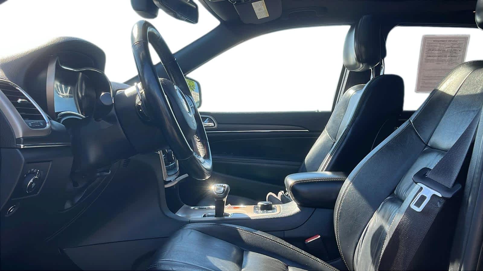 used 2015 Jeep Grand Cherokee car, priced at $9,772