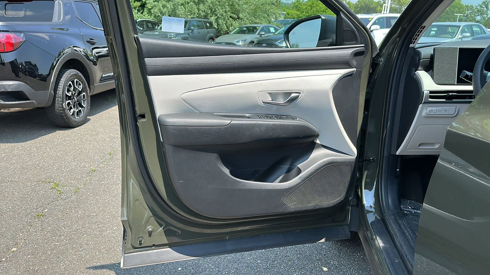 used 2025 Hyundai Tucson car, priced at $30,604