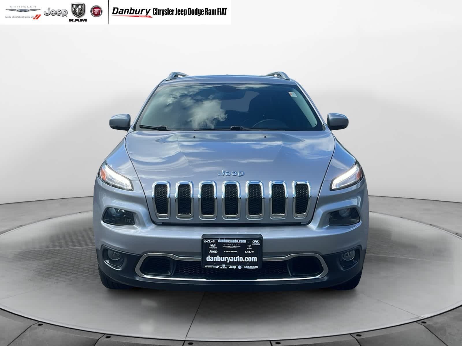 used 2018 Jeep Cherokee car, priced at $15,672