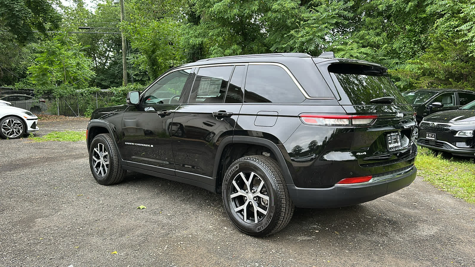used 2024 Jeep Grand Cherokee car, priced at $38,807