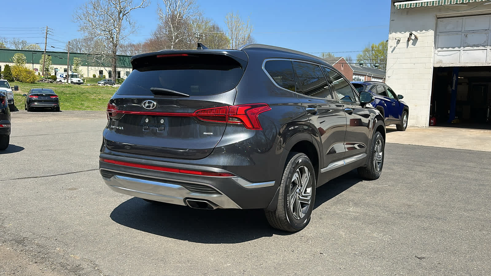 used 2022 Hyundai Santa Fe car, priced at $26,803