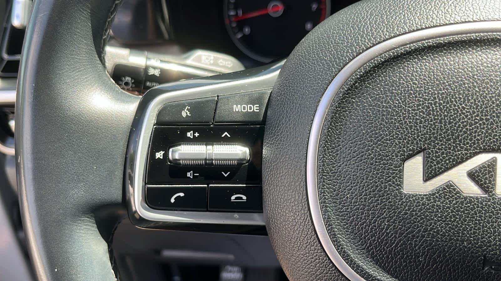used 2022 Kia Sorento car, priced at $29,827