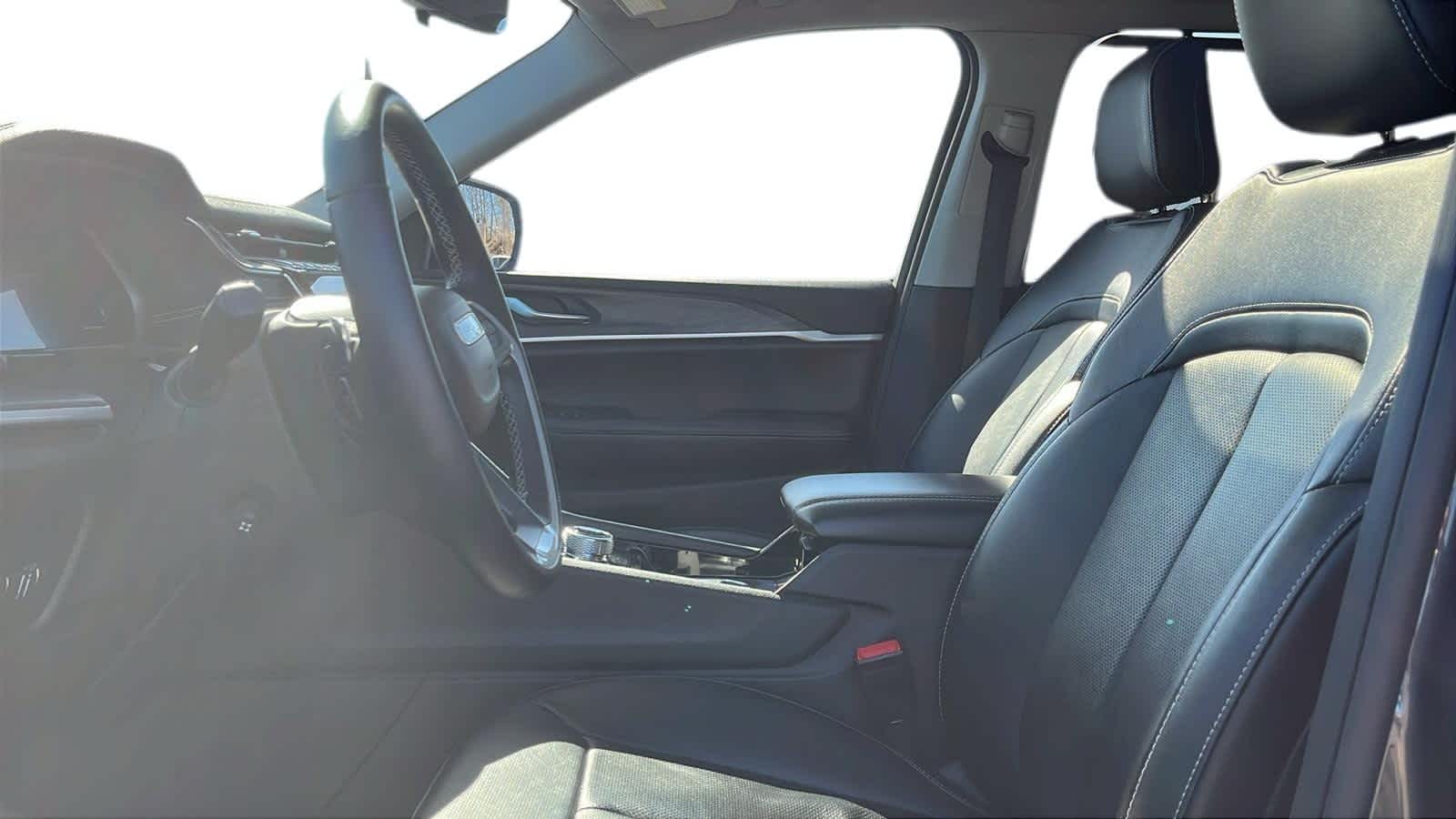 used 2022 Jeep Grand Cherokee L car, priced at $34,356