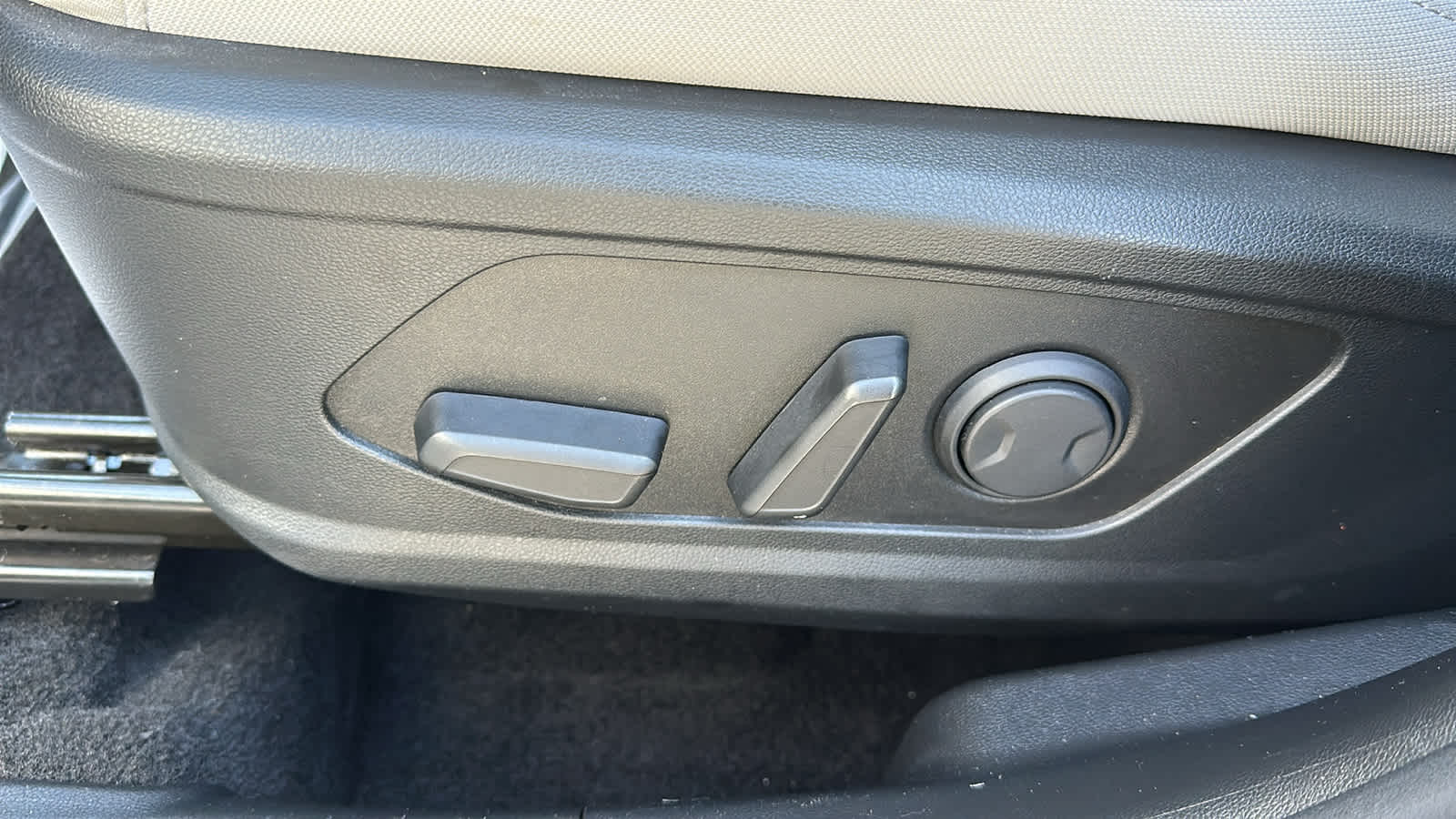 used 2025 Hyundai Tucson car, priced at $26,902