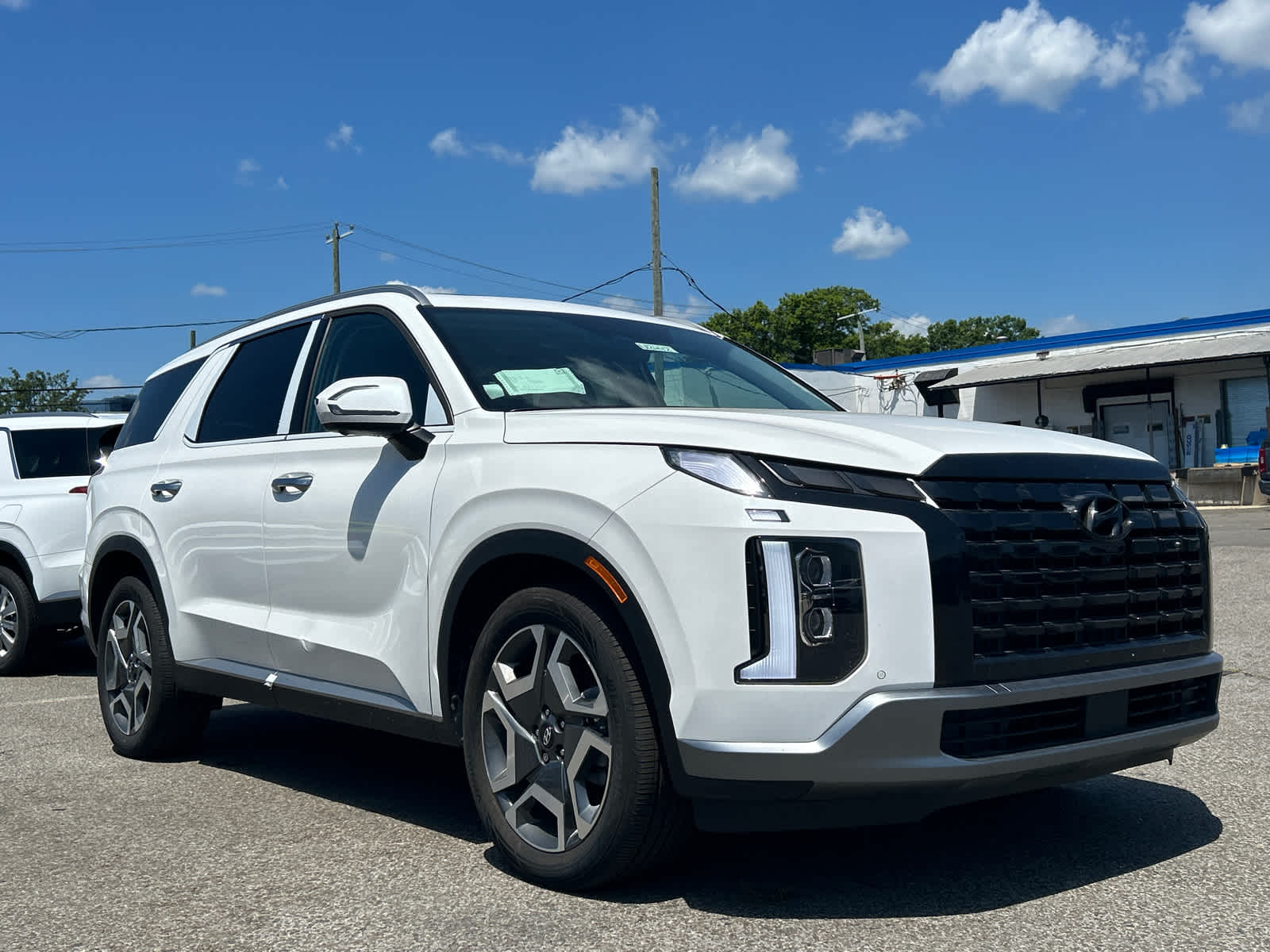 used 2025 Hyundai Palisade car, priced at $43,707