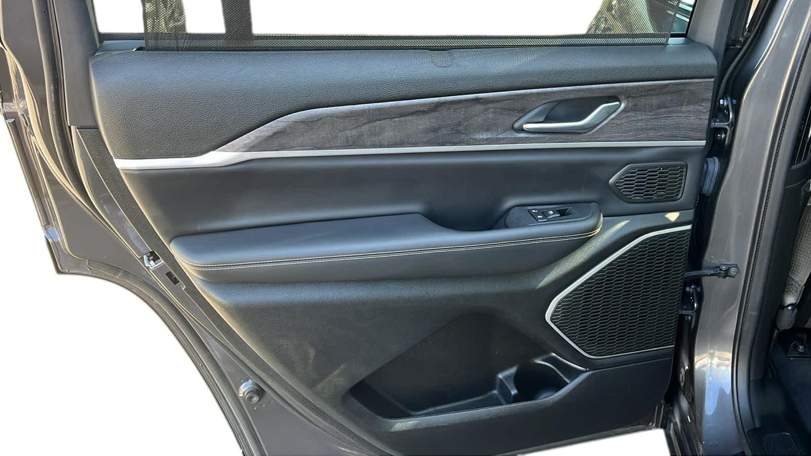 used 2022 Jeep Grand Cherokee L car, priced at $34,356