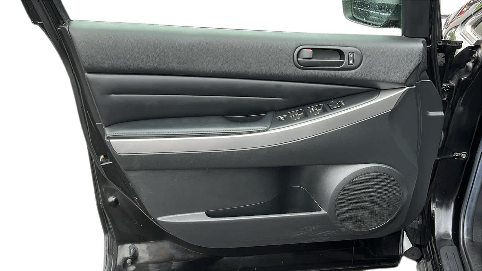 used 2011 Mazda CX-7 car, priced at $5,679