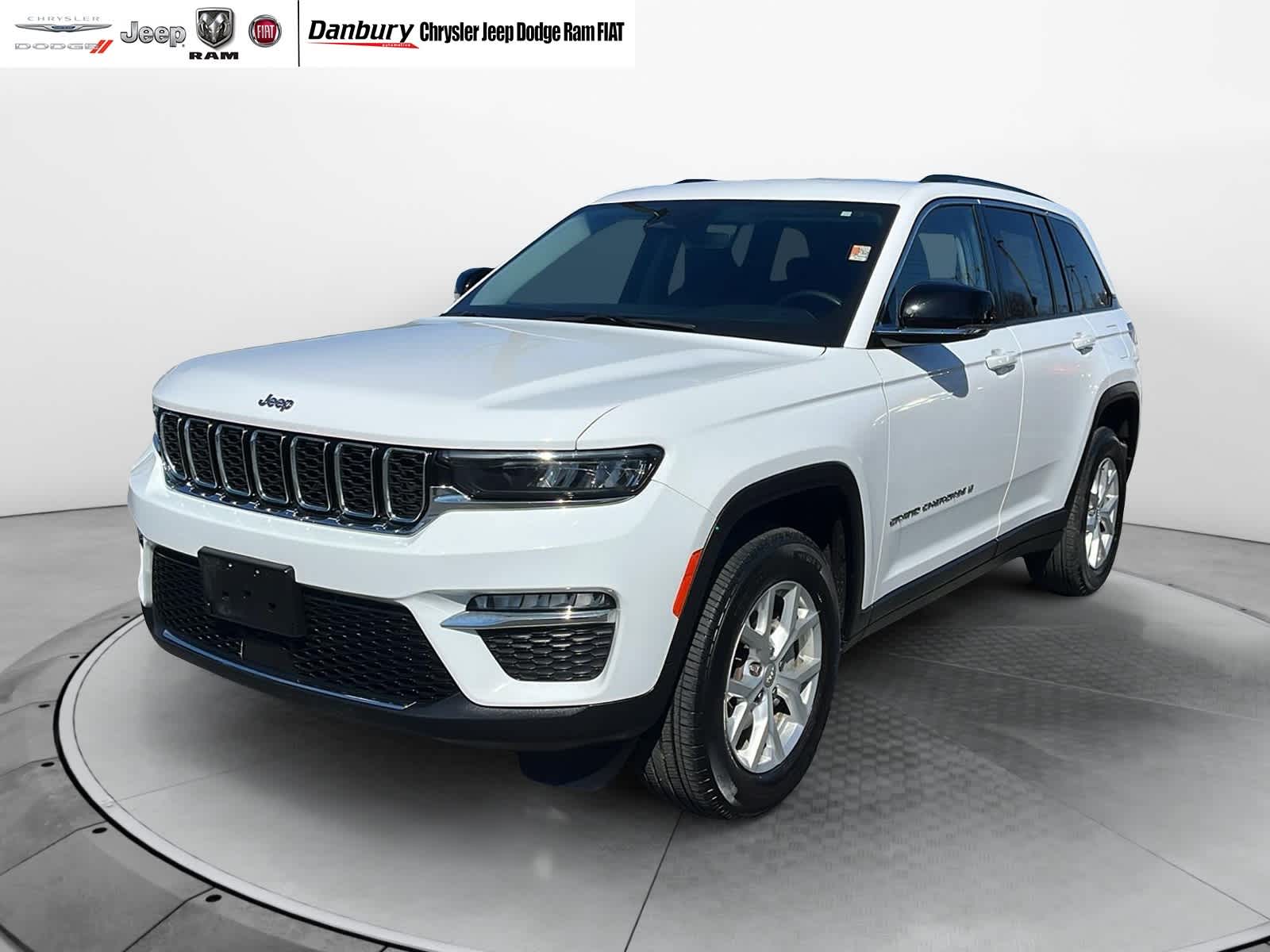 used 2023 Jeep Grand Cherokee car, priced at $32,816