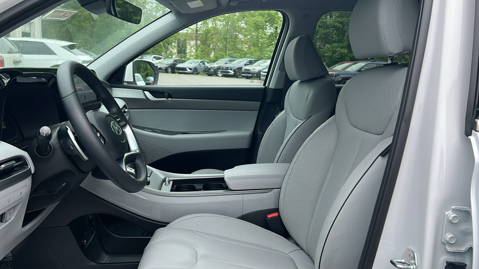 used 2025 Hyundai Palisade car, priced at $40,802