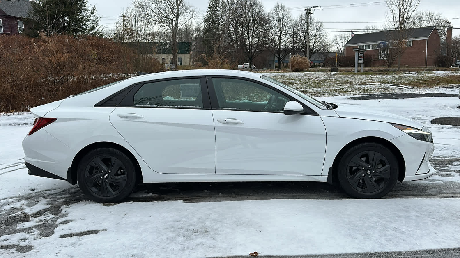 used 2022 Hyundai Elantra Hybrid car, priced at $18,905