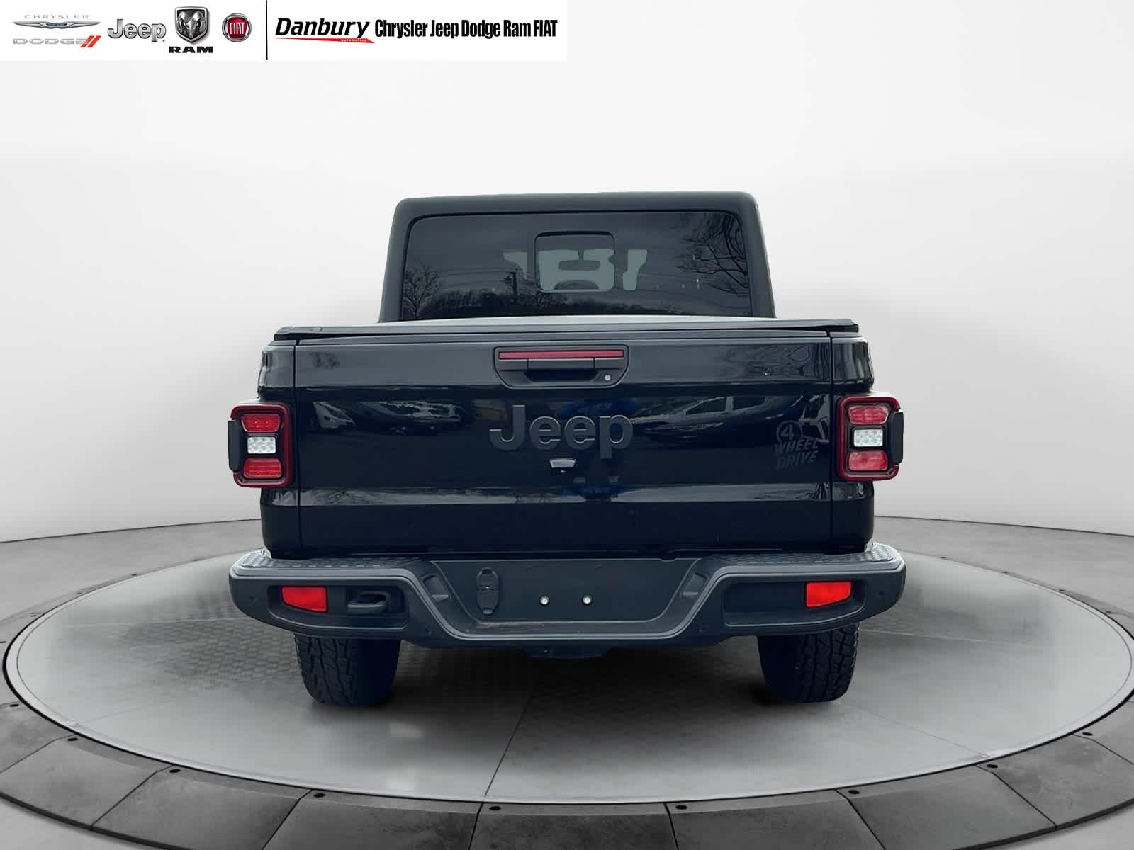 used 2021 Jeep Gladiator car, priced at $32,904