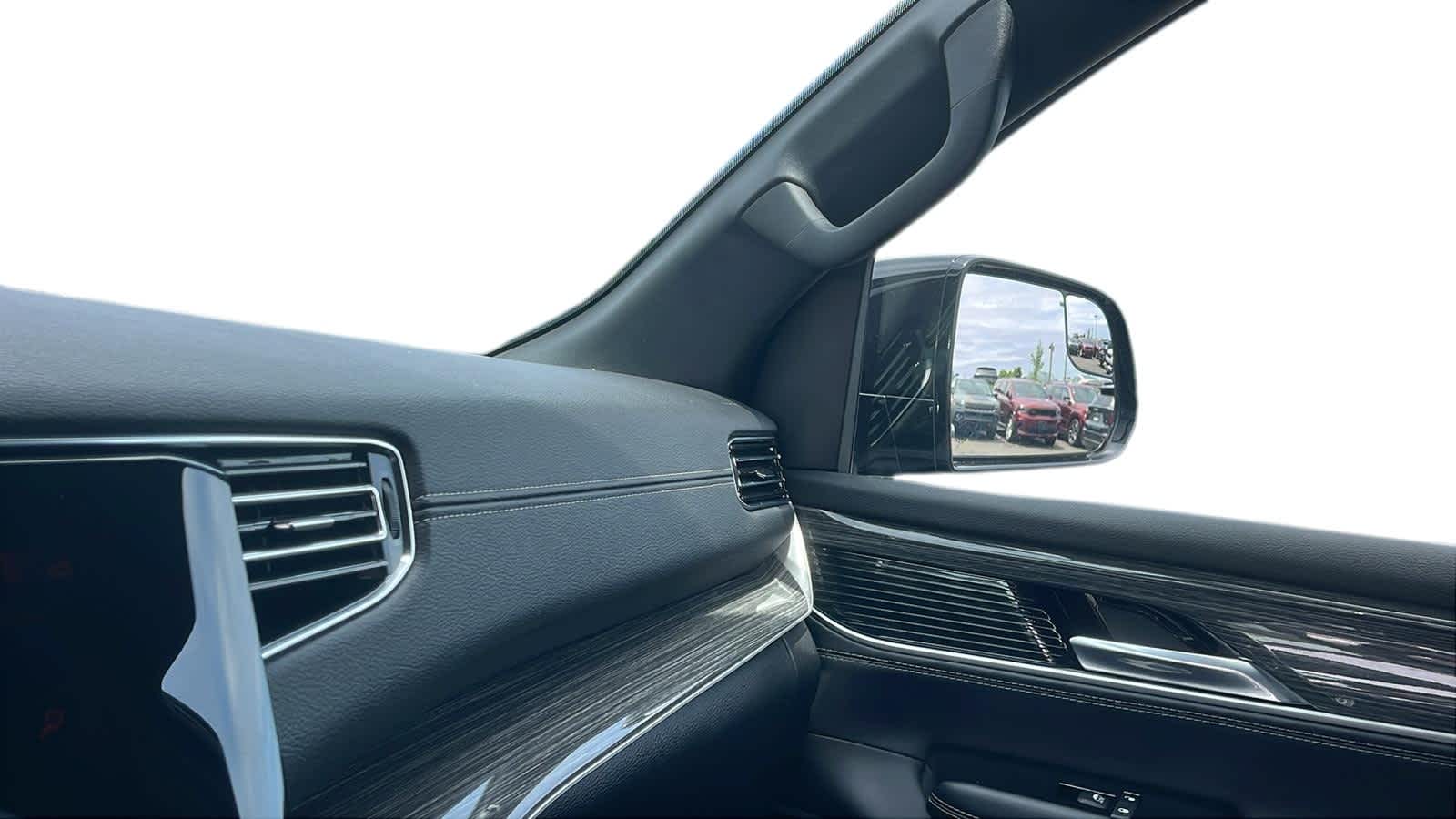 used 2022 Jeep Wagoneer car, priced at $47,924