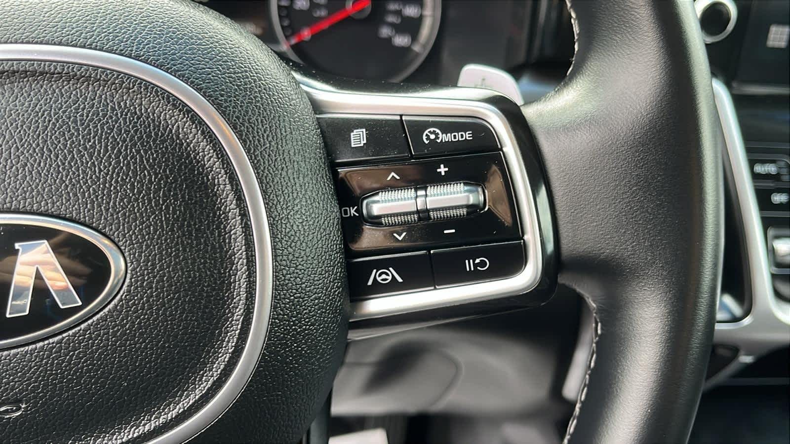 used 2021 Kia Sorento Hybrid car, priced at $23,634