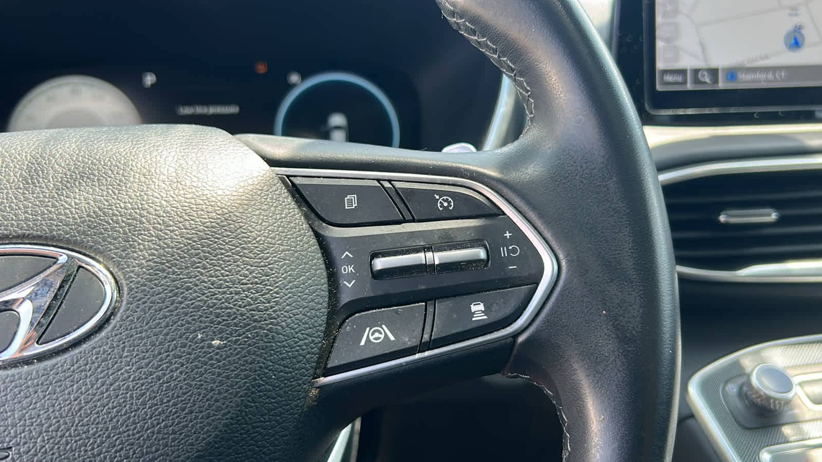 used 2022 Hyundai Santa Fe car, priced at $25,803