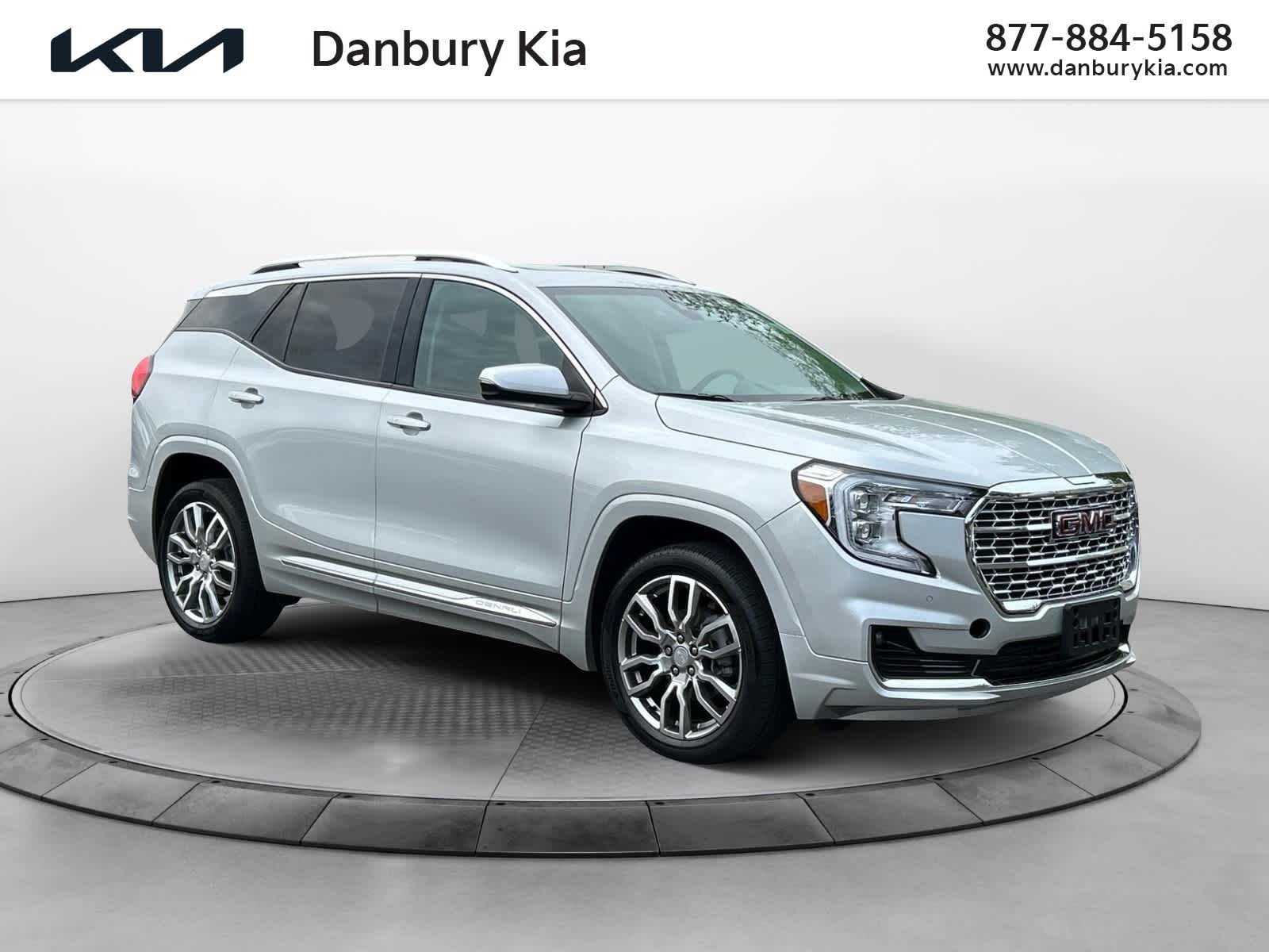 used 2022 GMC Terrain car, priced at $27,871