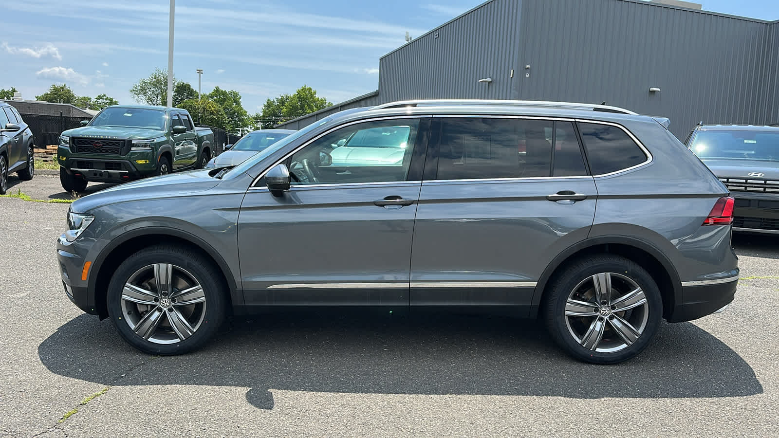 used 2020 Volkswagen Tiguan car, priced at $20,307