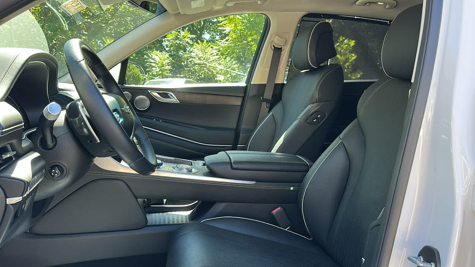 used 2024 Genesis GV80 car, priced at $52,801