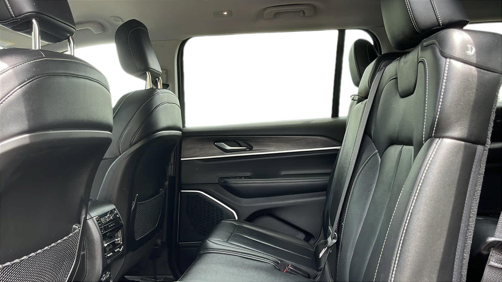 used 2022 Jeep Grand Cherokee L car, priced at $33,449