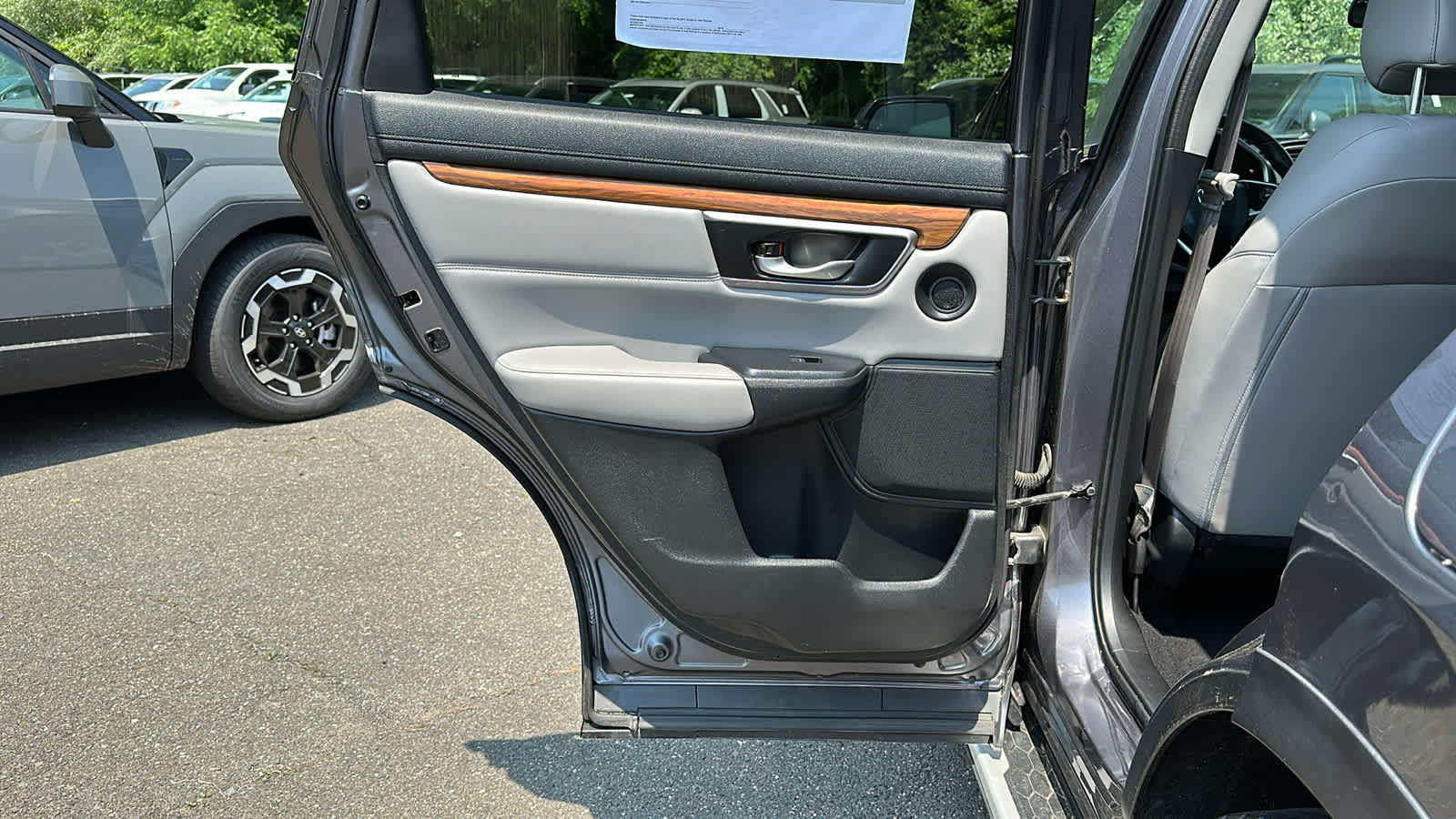 used 2017 Honda CR-V car, priced at $19,403