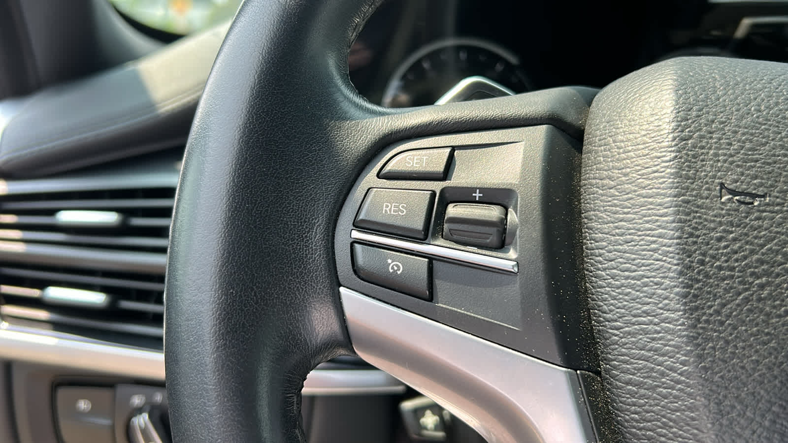 used 2019 BMW X6 car, priced at $35,902