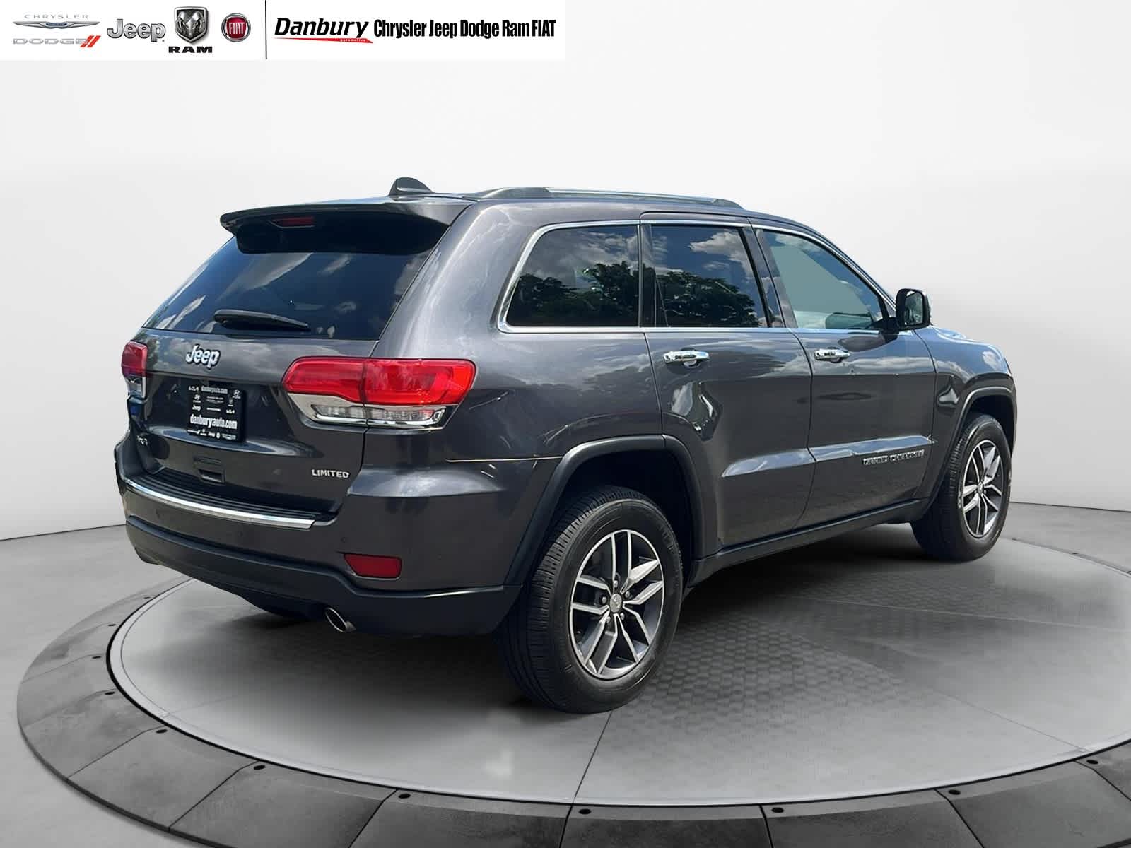 used 2018 Jeep Grand Cherokee car