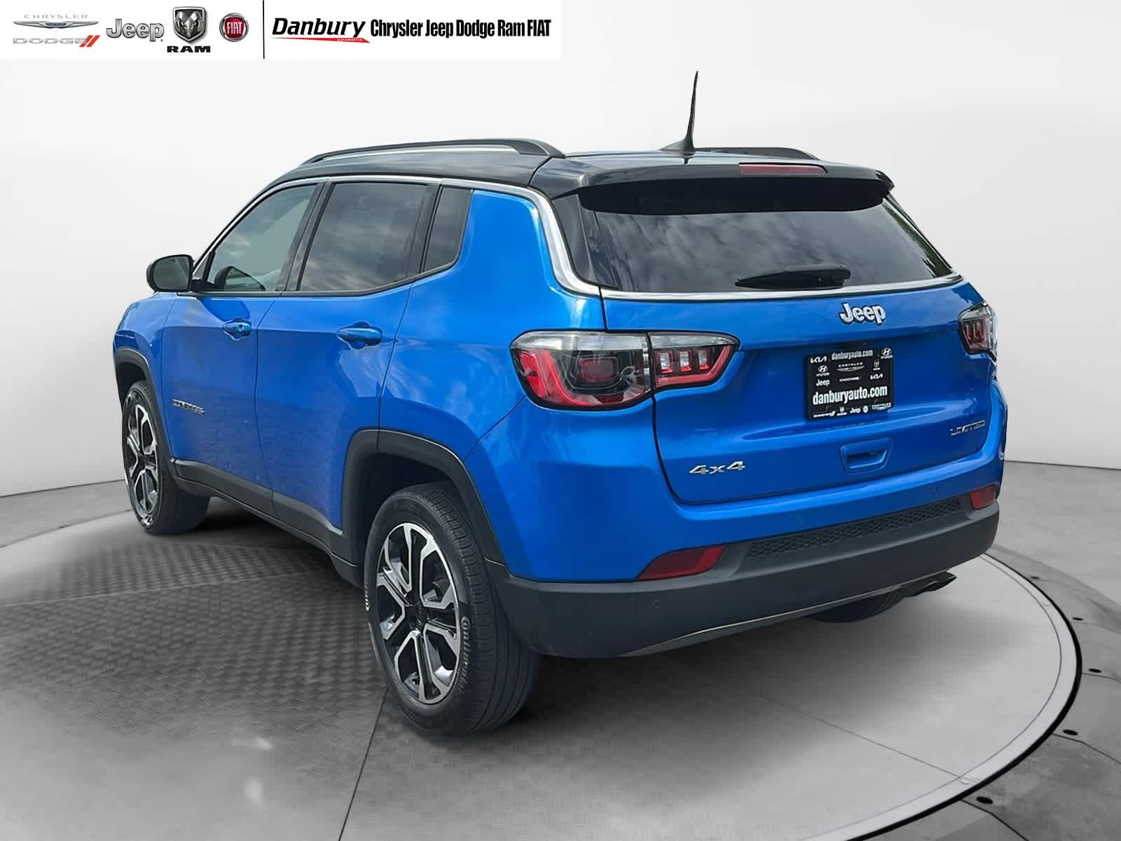 used 2022 Jeep Compass car, priced at $25,321
