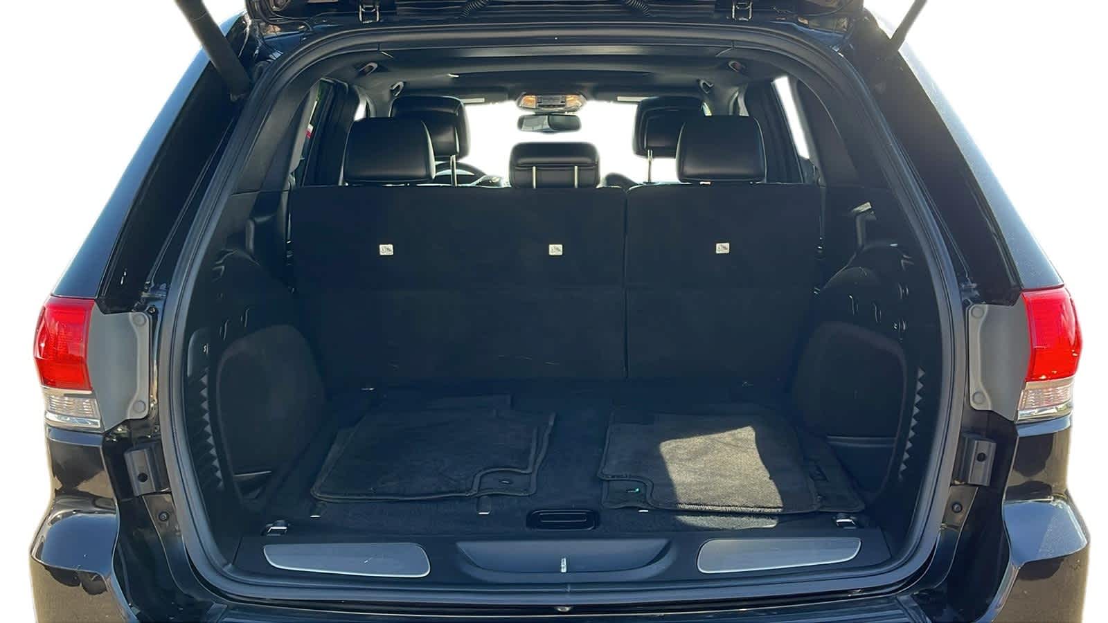 used 2015 Jeep Grand Cherokee car, priced at $9,772