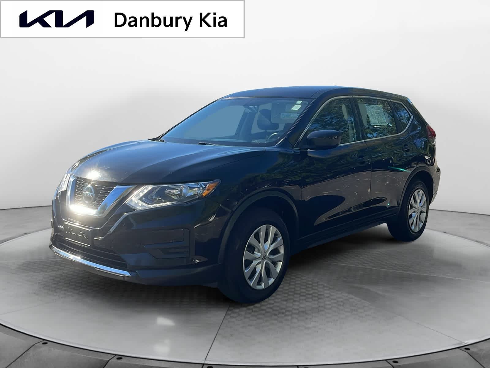 used 2018 Nissan Rogue car, priced at $13,496