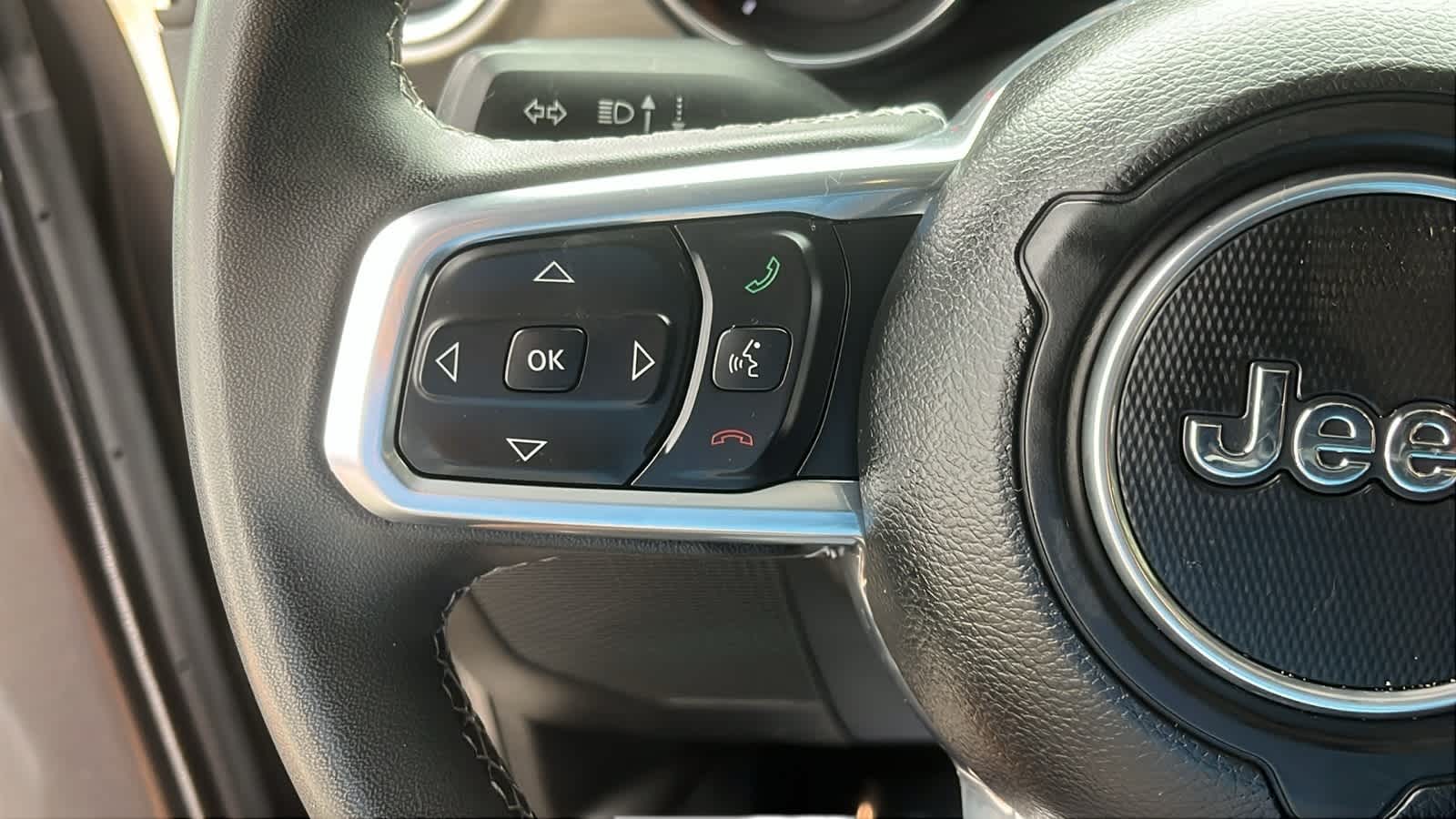 used 2023 Jeep Gladiator car, priced at $30,933