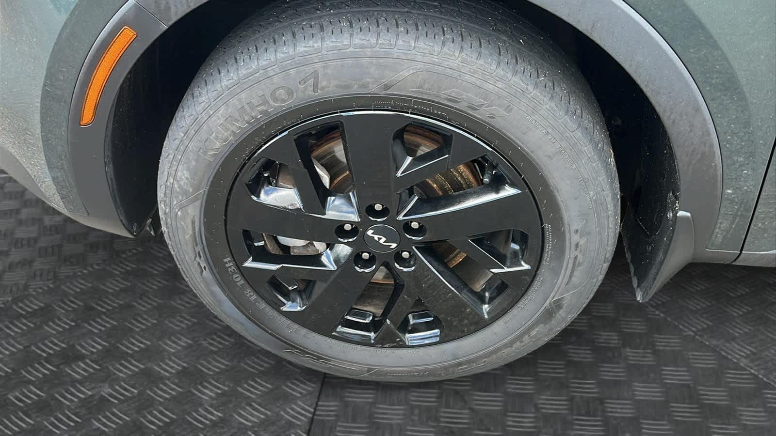 used 2022 Kia Sorento car, priced at $29,994