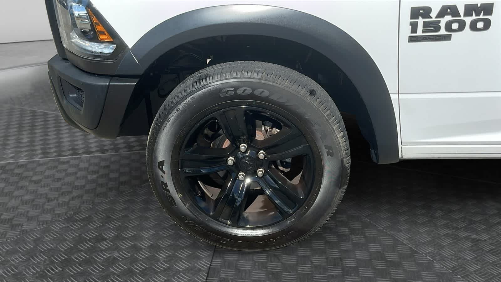 used 2024 Ram 1500 Classic car, priced at $32,332